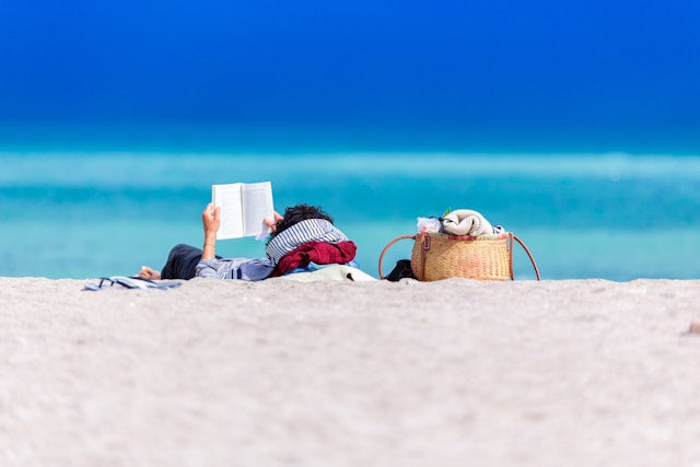 Reading for Relaxation: Beach-Ready Book Recommendations